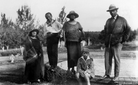 Olivia Guedes Penteado, Blaise Cendrars, Tarsila do Amaral, Oswald de Andrade hijo y Osvald de Andrade, Viaje a Minas Gerais, 1924